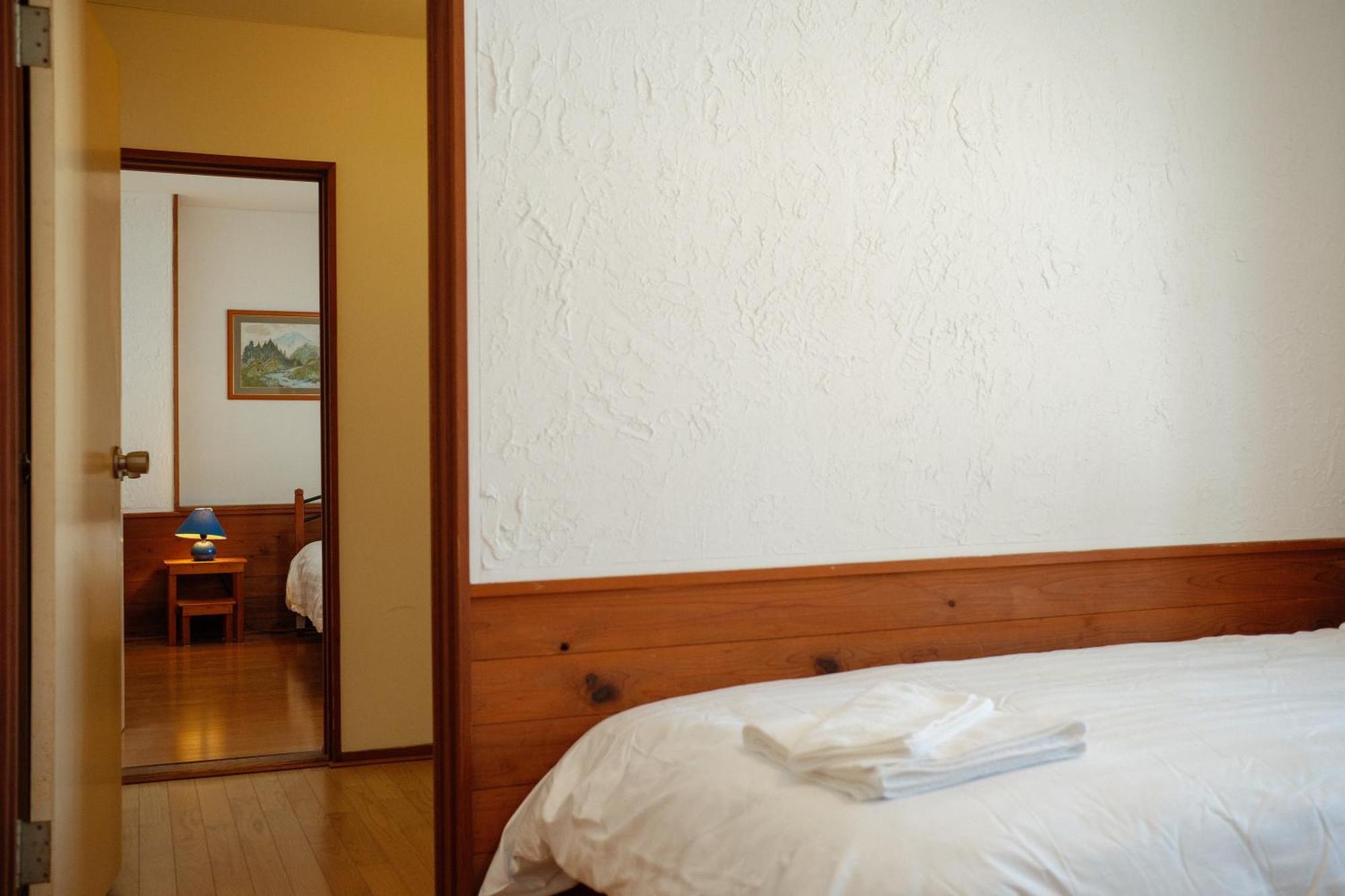 Bed and Breakfast Sweet Spot Madarao Iiyama Экстерьер фото