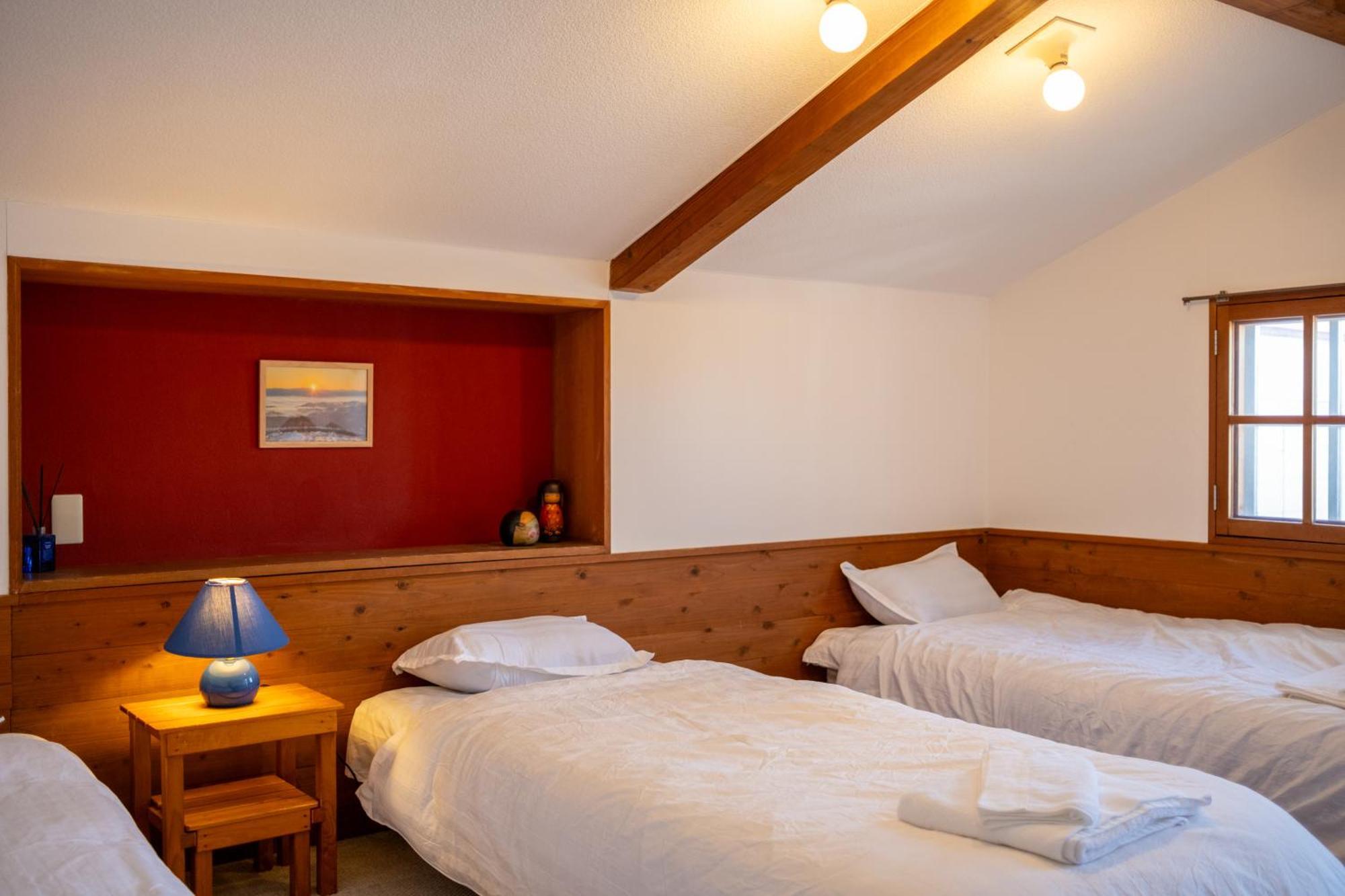 Bed and Breakfast Sweet Spot Madarao Iiyama Экстерьер фото
